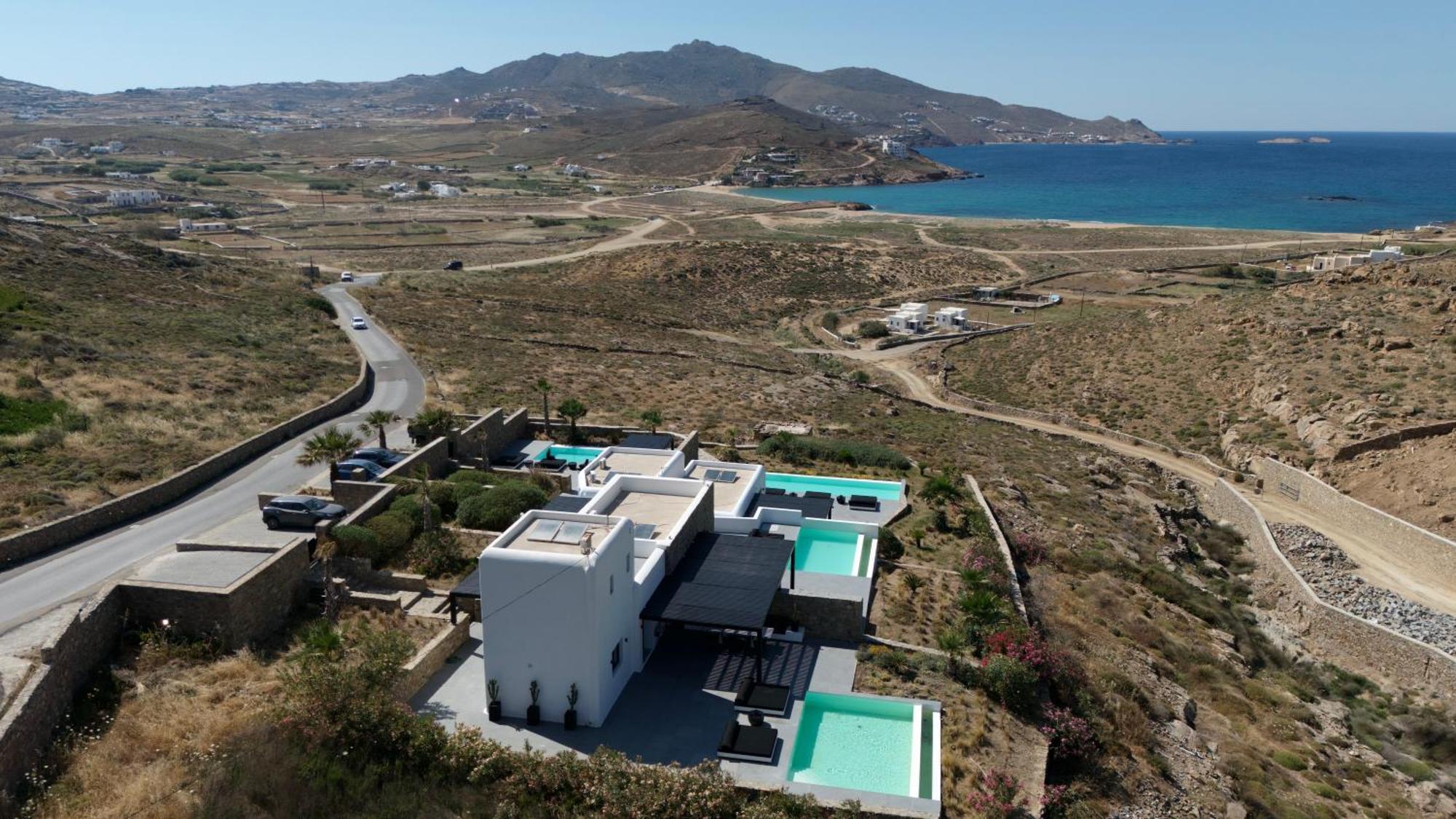 Villa Black And White Ftelia - Mykonos